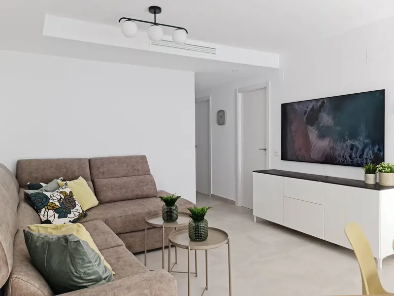 Stue med stor TV